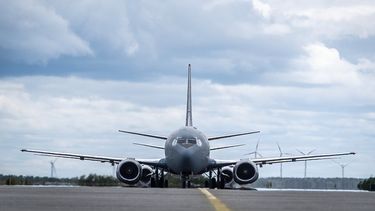 Conmoción en Argentina por fallecido con COVID-19 que llegó embalsamado desde Nueva York: Avión llevaba 243 pasajeros repatriados