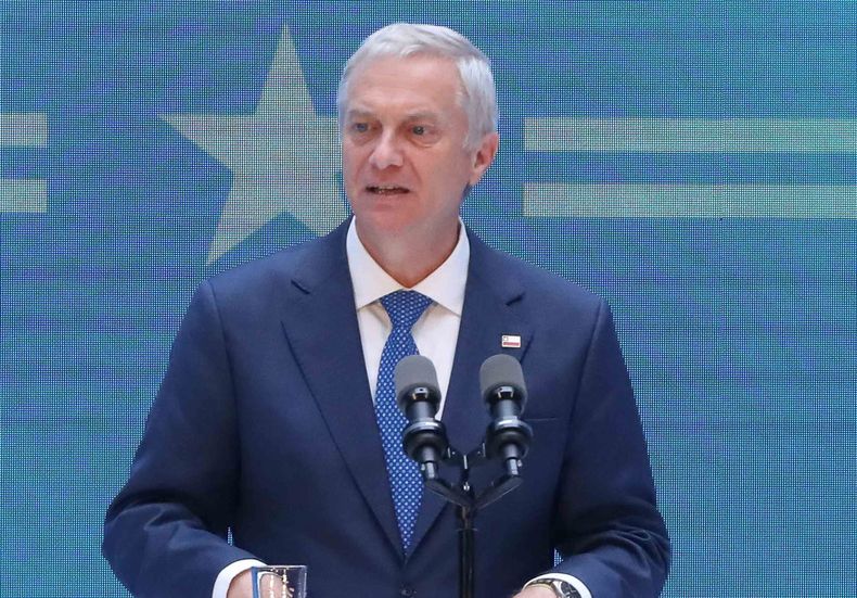 Kast recibe duro golpe en su Ley Miscelánea - Agencia Uno