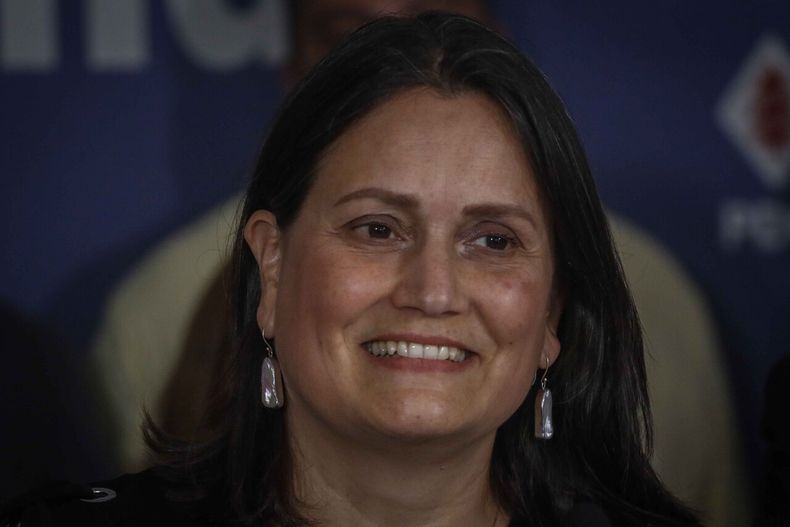 22324 a uno 1229667.jpg