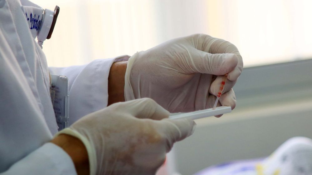 Dos asilos de ancianos mexicanos registran 69 casos de COVID-19 y un muerto