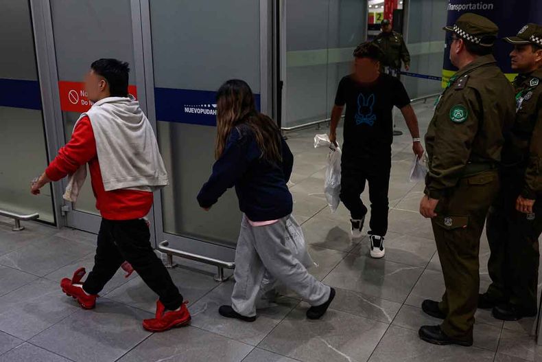 17804 chilenos deportados usa.jpg