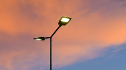 La luz también contamina: Expertos del mundo analizarán en Chile sus efectos y orígenes
