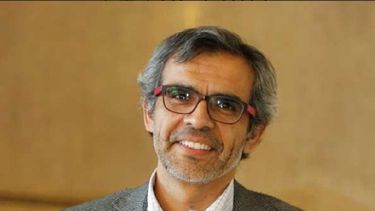 Experto en derecho administrativo: Quién es Luis Cordero Vega, nuevo ministro de Justicia