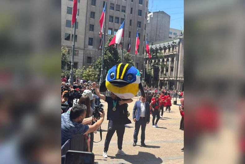 video de fiu presidente a fiu volador lucas nervi levanto al sietecolores en la moneda e1699476384879.jpeg
