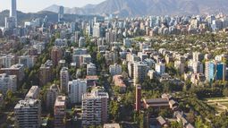 La Florida y Santiago se posicionan como mejores comunas para la inversión de departamentos