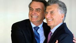 Visita de Bolsonaro a Argentina fue un evento de campaña de Macri