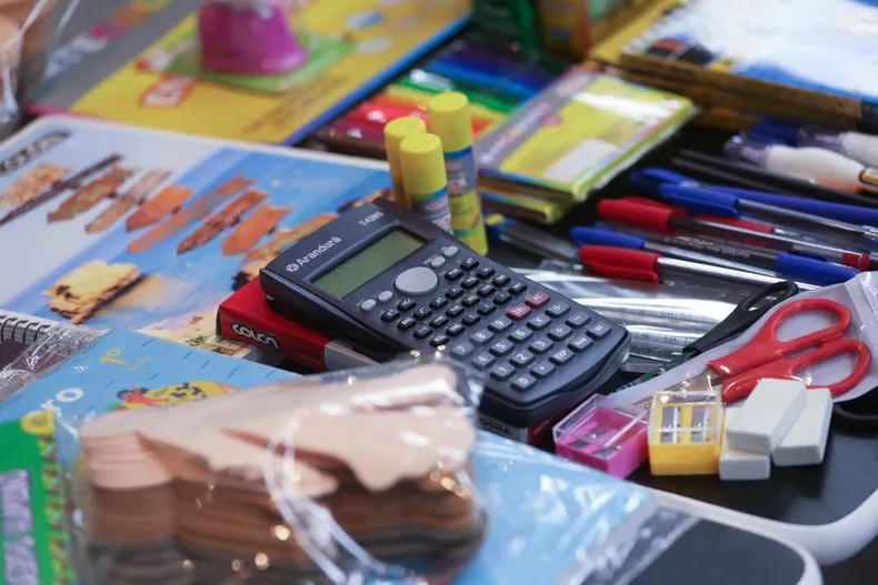 10737 bono utiles escolares.webp