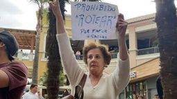 La ultraderecha, el Distrito 11 y la romantización de octubre
