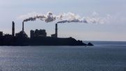 venta de termoelectrica guacolda levanta dudas sobre el proceso de descarbonizacion