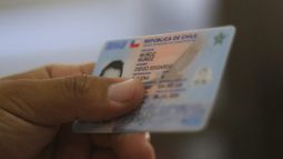 Avanza proyecto para no mostrar cédula en compras de alcohol en casos de personas mayores