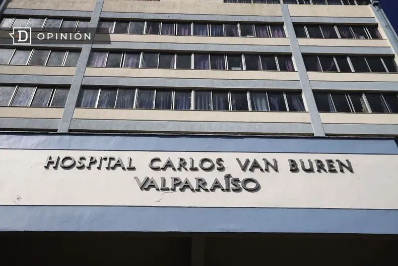 16439 frontis del hospital carlos van buren.webp