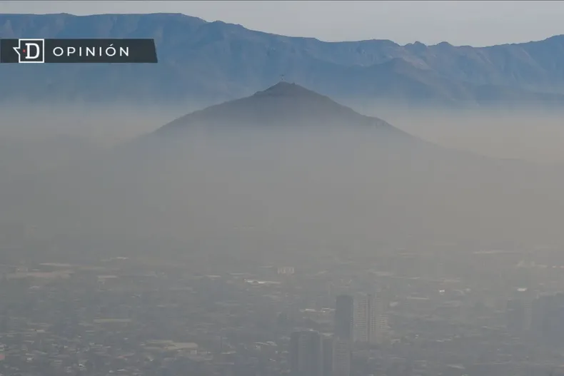 19110 imagen de santiago muy contaminado.webp