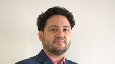 Experto en derechos humanos advierte: Tenemos riesgo de una deriva autoritaria