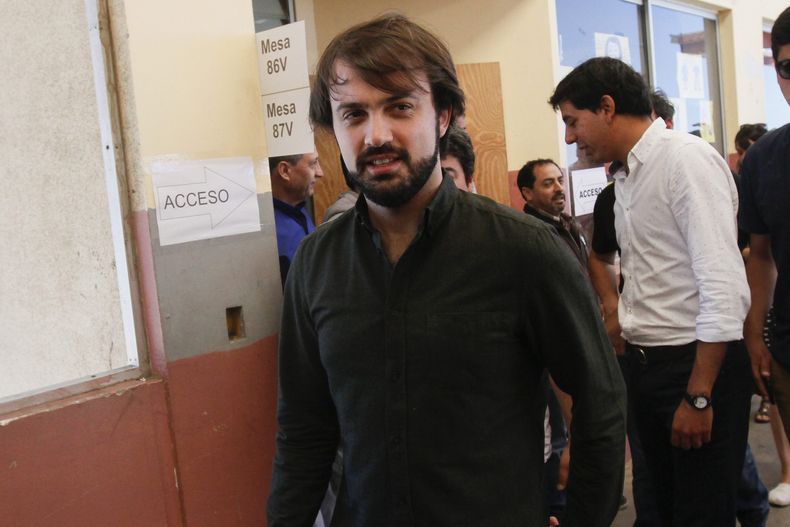 A_UNO_880824 scaled.jpg