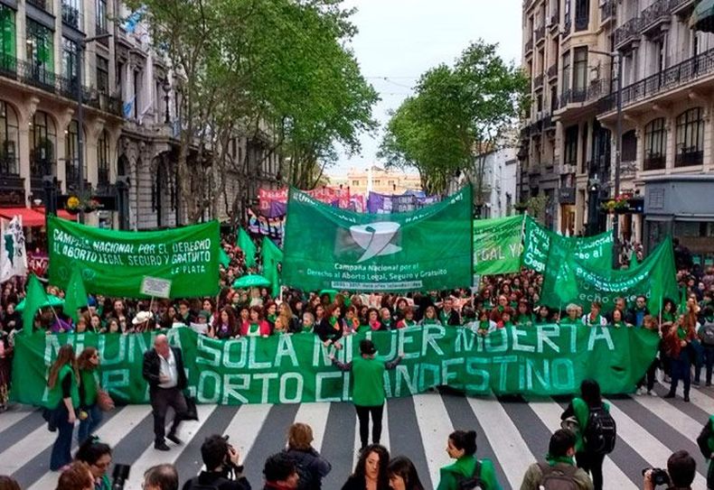 aborto 27022018.jpg