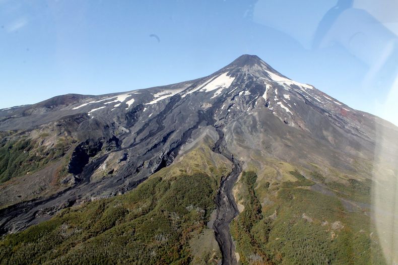 Volcan Villarrica scaled.jpg