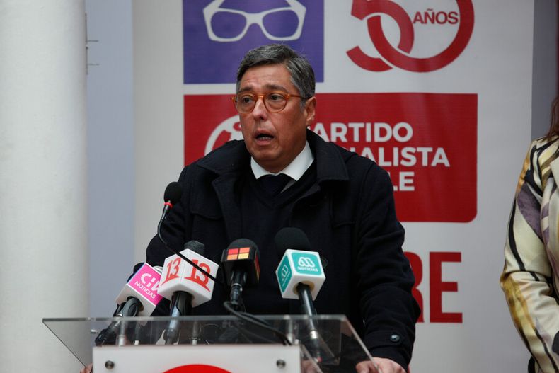 A_UNO_1496704.jpg