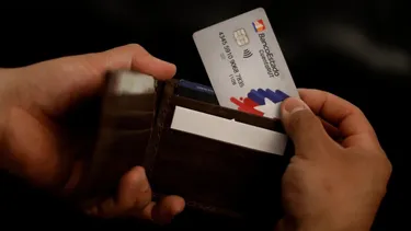 Sufrió robo de $1 millón de CuentaRut y banco no devolvió dinero por atribuirle culpa: Suprema ordena reintegrárselos