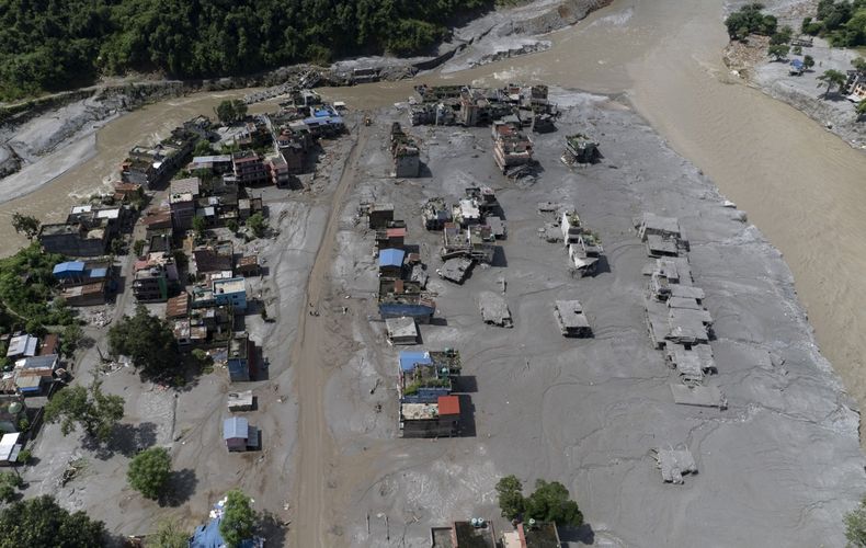 Imágenes de la destrucción tras la riada en Nepal - Agencia EFE