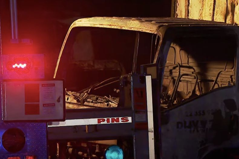 Camion incendiado Captura.jpg