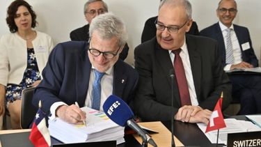 Arancel Cero: Suiza recibe vino y aceite de oliva chileno con los brazos abiertos tras mejora de TLC