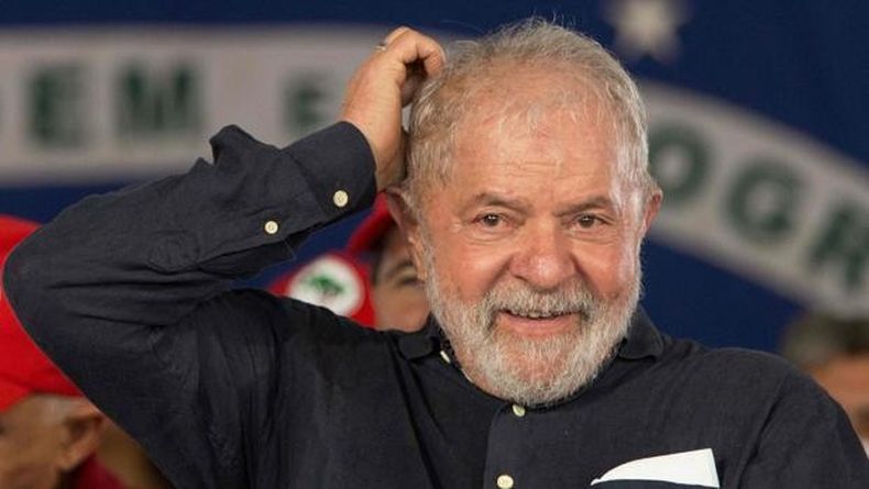 Lula x 1.jpg