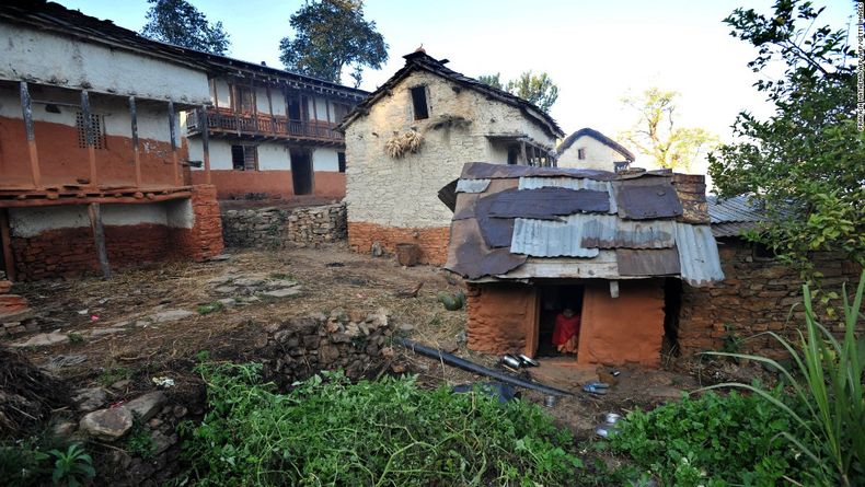 161222121713 nepal chaupadi hut 01 super 169.jpg