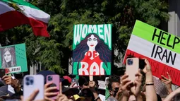 Mujeres valientes que dicen basta: Presidente Boric condena represión en Irán que ya deja más de 500 muertos