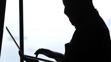 Hombres de 25 a 35 años y profesionales: Estudio revela el perfil de los usuarios de Nido