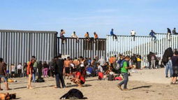 EE.UU. insiste en pedir a los migrantes que no vengan, la frontera no está abierta