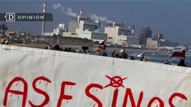 El Desconcierto | 15842 industrias contaminantes en quinteros detras de un cartel de.webp