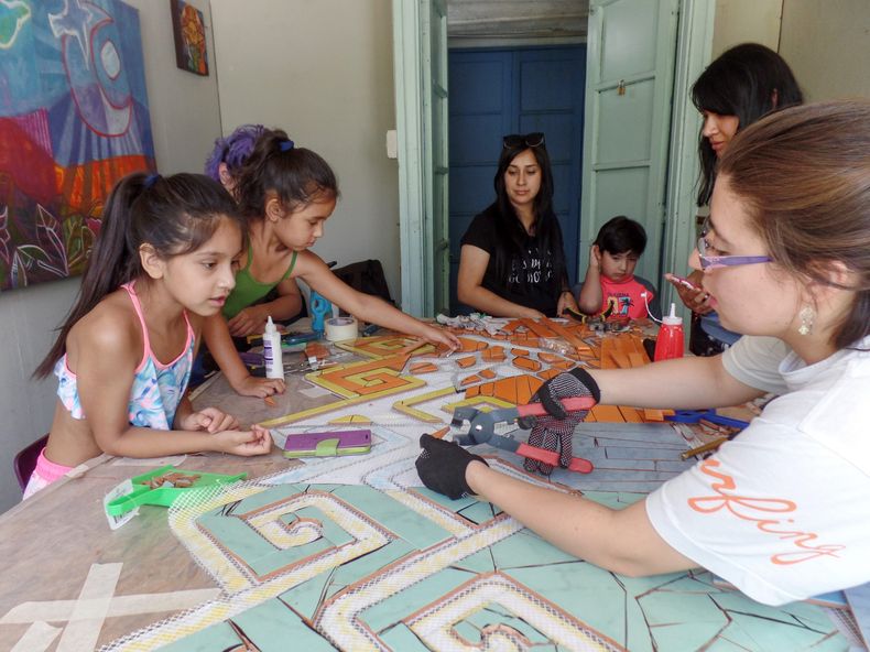 Foto_8_Mural_Ninos scaled.jpg