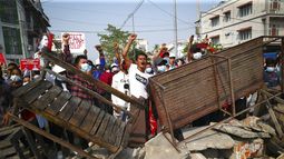 18 fallecidos en Birmania: Bachelet denuncia uso de fuerza letal de militares contra manifestantes