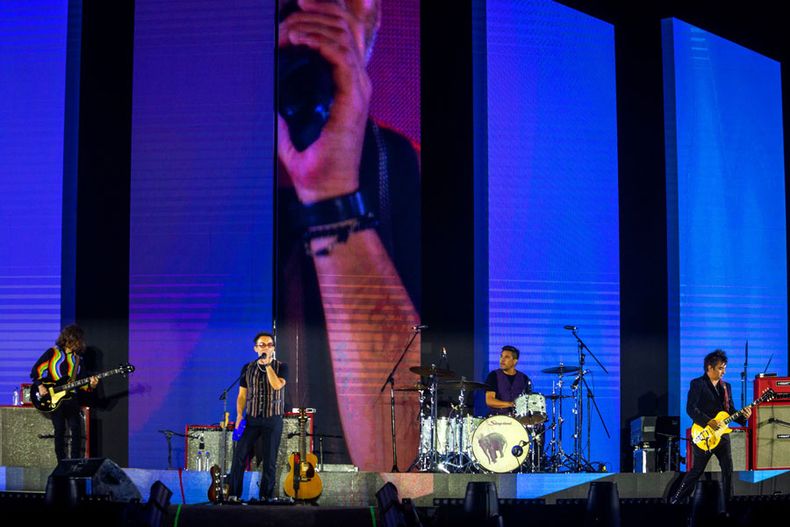 Los Bunkers 1.jpg