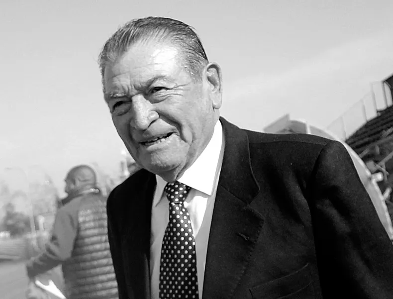 13022 muere clavito godoy.webp