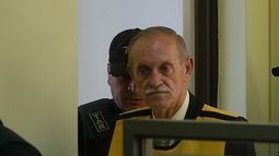 Miguel Krassnoff sería uno de los beneficiados por indultos presidenciales - Agencia Uno Miguel Krassnoff sería uno de los beneficiados por indultos presidenciales - Agencia Uno