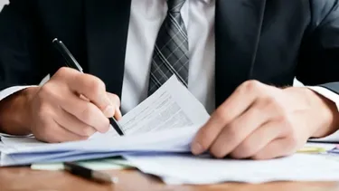 Vale vista de $280 millones fue robado y cambiado por uno falso en notaría: Suprema anula fallo que excluía a notario por demencia