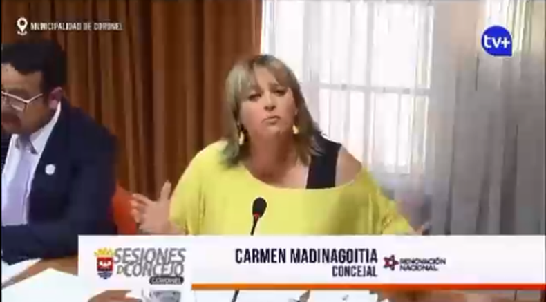 FireShot Capture 128 Denuncian a concejala de Coronel ante la Con_ http___www.eldesconcierto.cl_.png