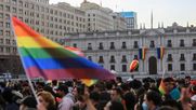 Marcha LGBTIQ+ frente a La Moneda / Agencia UNO Marcha LGBTIQ+ frente a La Moneda / Agencia UNO