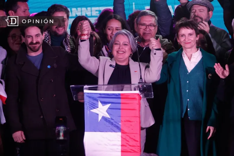 29610 foto tras la victoria de jeannette jara en las primarias.webp