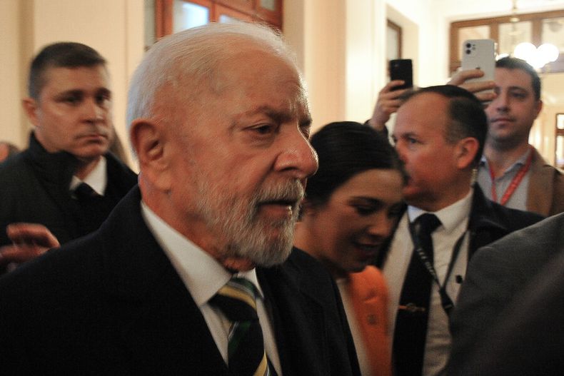 3145 lula.jpg