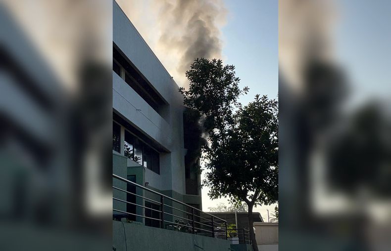 Incendio en la Escuela de Carabineros.jpg
