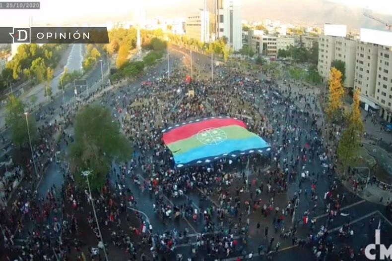 bandera mapuche plaza.jpg