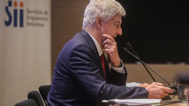 Director del SII se puso al día con sus 9 años sin pagar contribuciones tras escándalo que lo envolvió