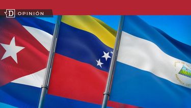 El Desconcierto | 3906 banderas de cuba venezuela y nicaragua.jpg