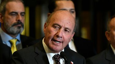 gobierno de jose antonio kast y primer conflicto interno: quiroz desmiente la frase politica estado quebrado