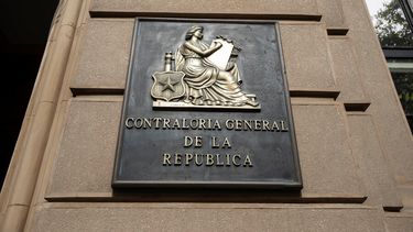 Contraloría no observa omisiones de ministros que asistieron a reuniones con Zalaquett