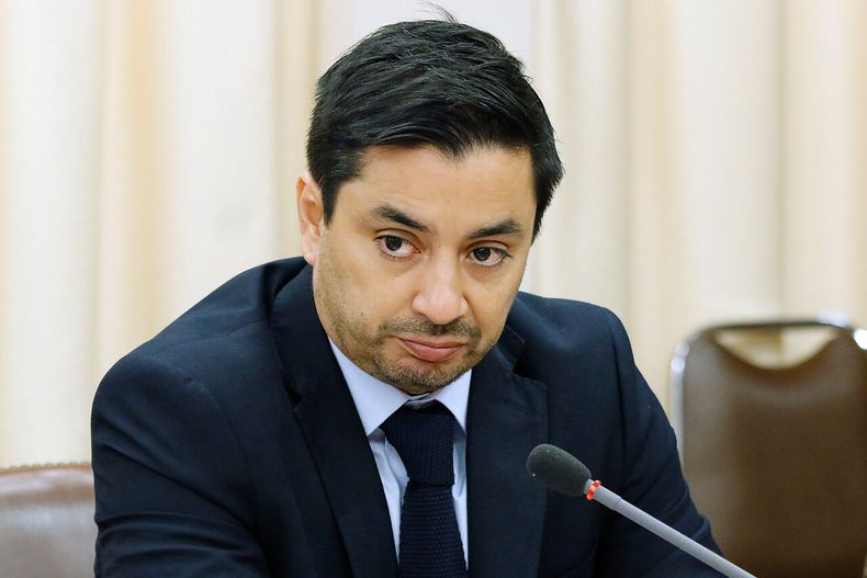 13003 carter alvaro.jpg