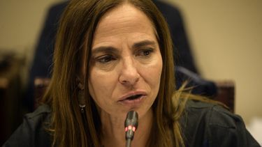 Esta colombiana no cacha nada: El ofensivo comentario de la ministra Plá contra una periodista extranjera