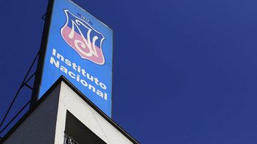 Centro de Ex Alumnos del IN anuncia posibles acciones legales para impugnar votación sobre paso del colegio a mixto